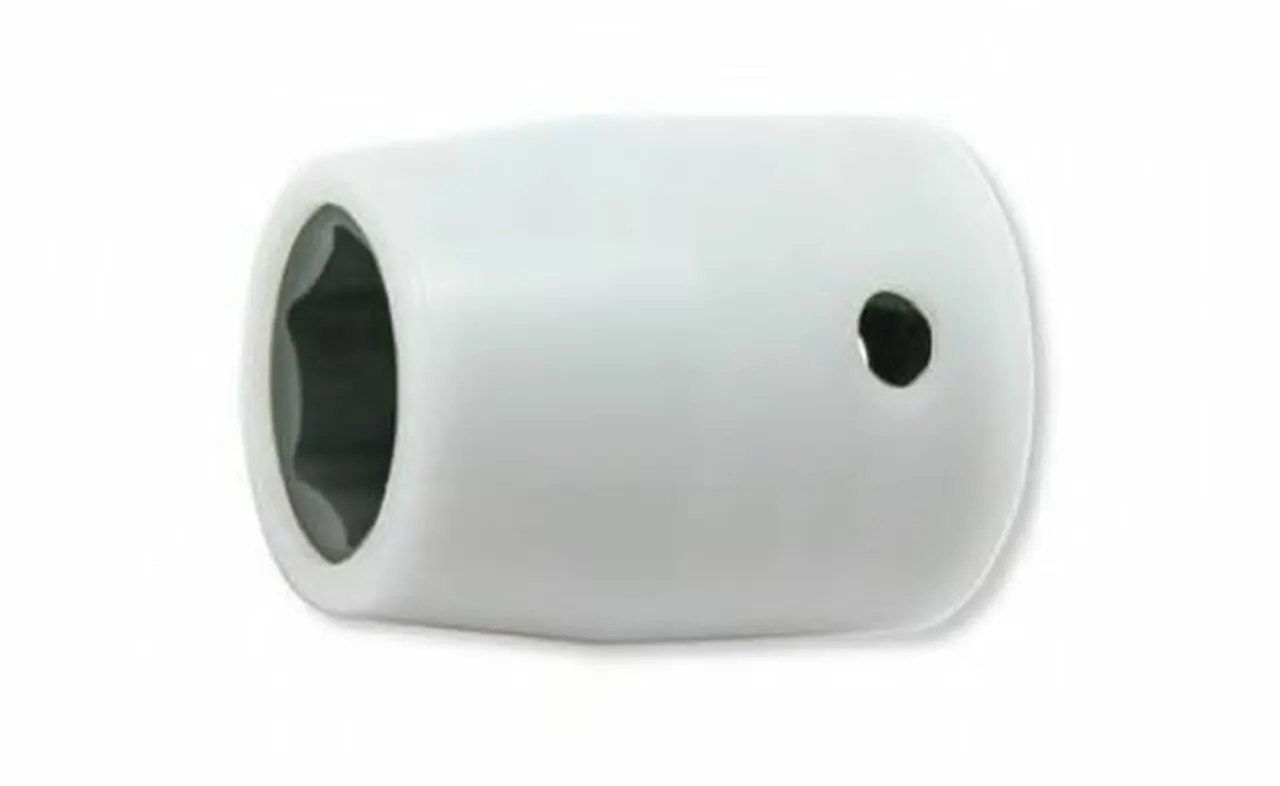 1/2 Sq. Dr. Socket with Plastic Protector 17mm 6 point Length 39.3mm Turnable POM cover